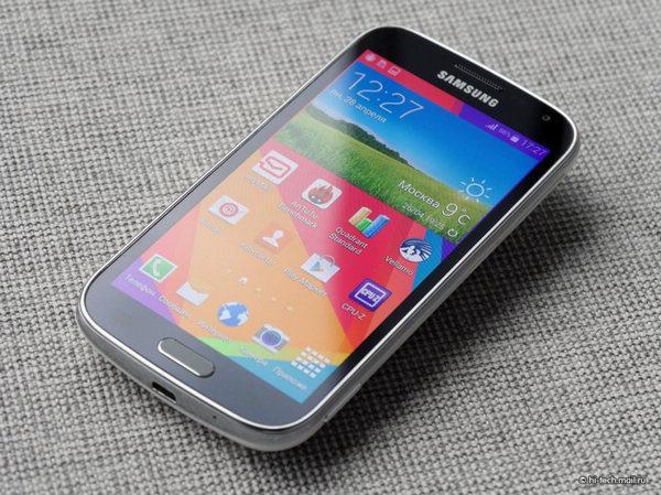 与S4 Zoom机身对比 三星K Zoom样张出炉 