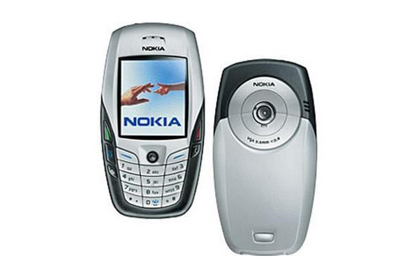 还记得带手电的1100吗？诺记经典手机回顾