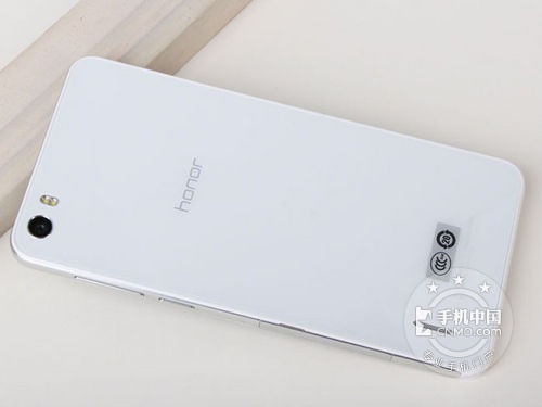 国产新标杆 华为荣耀6报价仅有1600元 