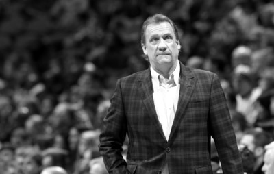 桑德斯去世nba官网_nba2k桑德斯_nba球星桑德斯