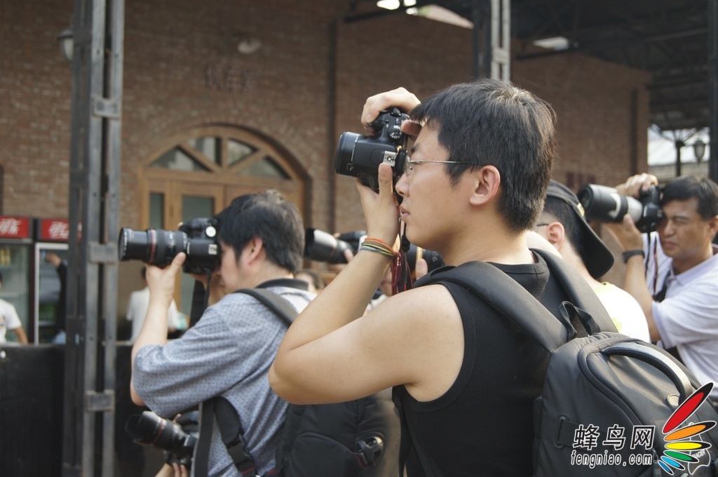蜂鸟网网友体验三星GALAXY SII手机