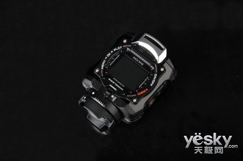 更赋运动感设计 理光WG-M1户外三防相机评测