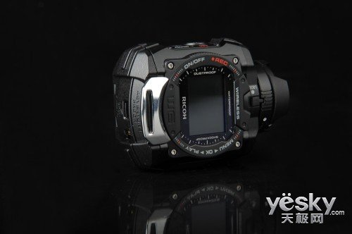 更赋运动感设计 理光WG-M1户外三防相机评测