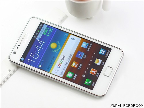 三星GALAXY SII i9100手机 