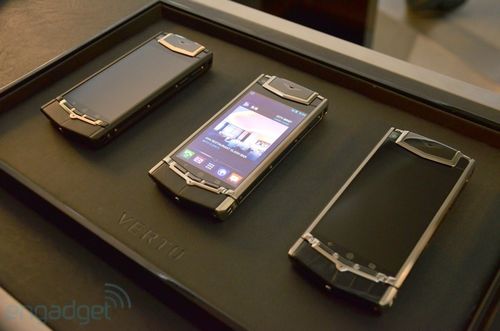 Android也有奢侈品：Vertu TI上手简评
