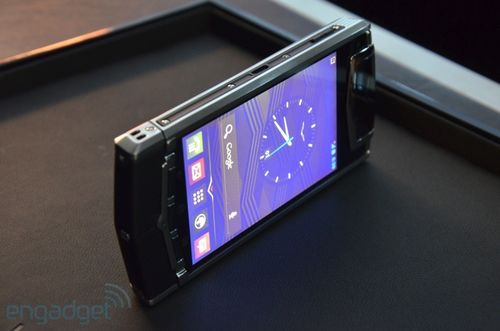 Android也有奢侈品：Vertu TI上手简评