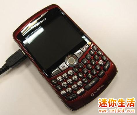 黑莓bb8320_黑莓8320图_黑莓手机