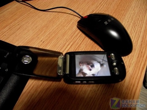 摩托罗拉q8_a1200e调铃声大小_a1200e