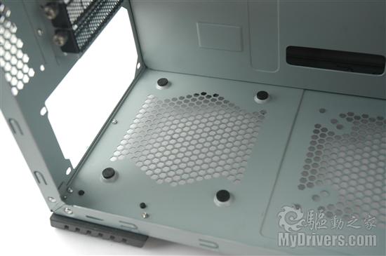 酷冷机箱中端新作 开拓者P100机箱简测