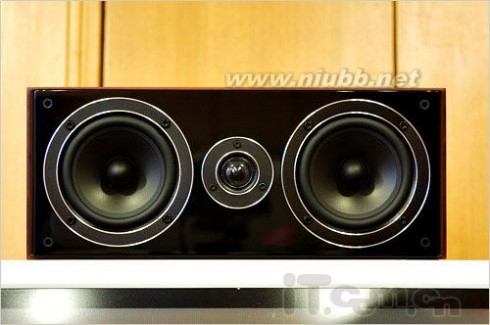 桌面影院之王—惠威M60-5.1多媒体系统全面解析