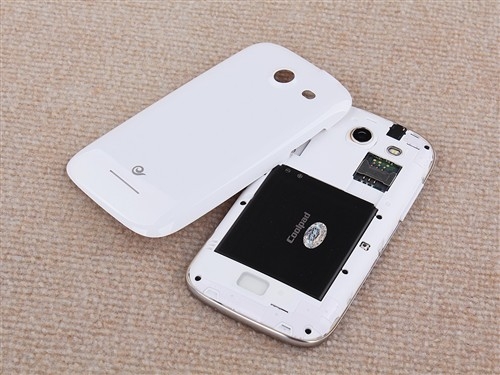 百元四核手机 电信版酷派5890深度评测