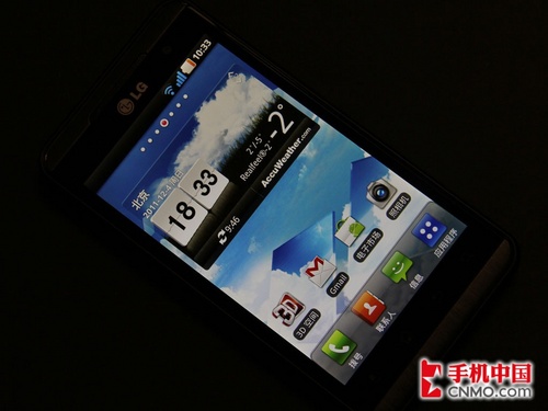 双核裸眼3D智能机 LG擎天3D P920体验 