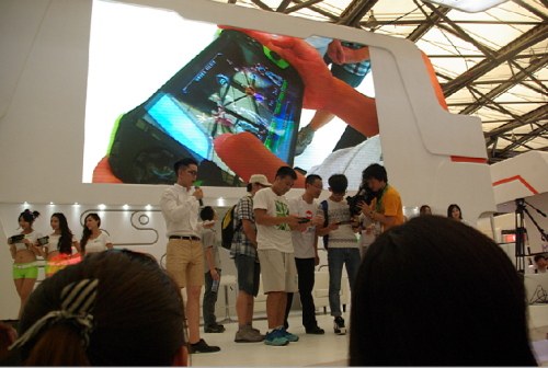 MatriMax iPlay大屏掌机 “踩对点” 