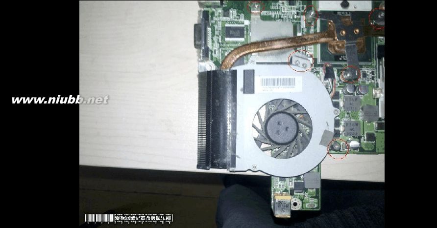 gateway笔记本拆机 Gateway 拆机图文详细教程