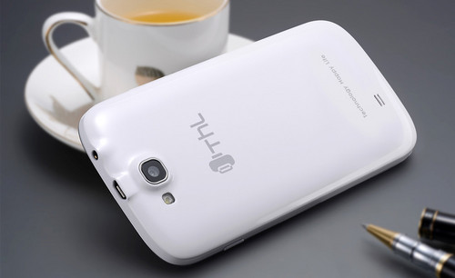 1.5GHz四核1599元 ThL W8超越北京到货 