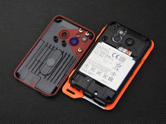 索爱强势三防登场 索爱ST17i只售1800元