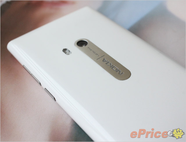 范冰冰诺基亚n9广告_诺基亚928改机型_诺基亚n9白色