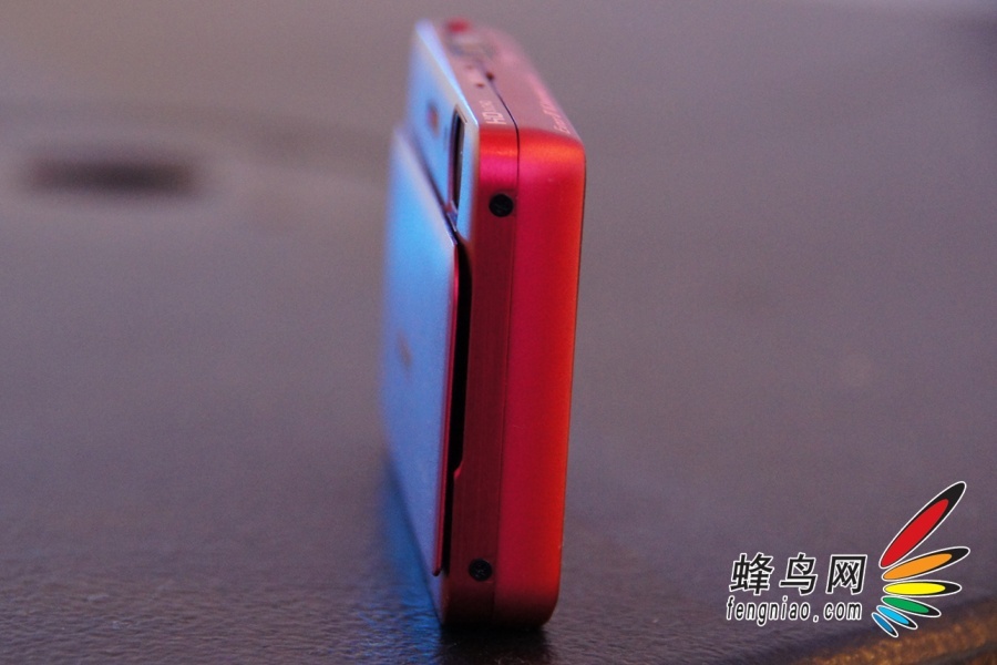 时尚DC旗舰产品 索尼DSC-TX55现场评测 