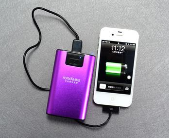 移动电源哪个好_移动电源哪个牌子好_什么电芯的移动电源好