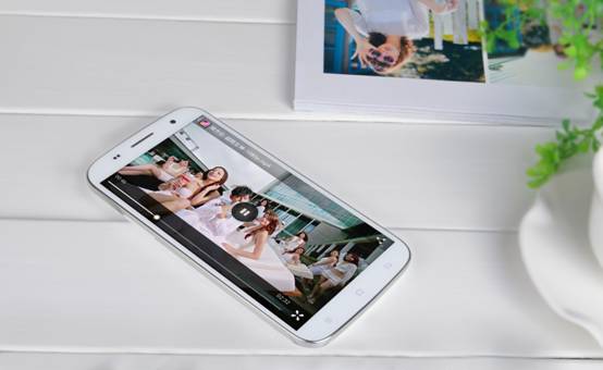 卓普国际化运营战略升级 赞助赛车手