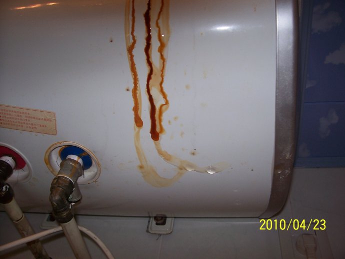 阿里斯顿热水器漏水了_阿里斯顿热水器漏水_阿里斯顿热水器问题