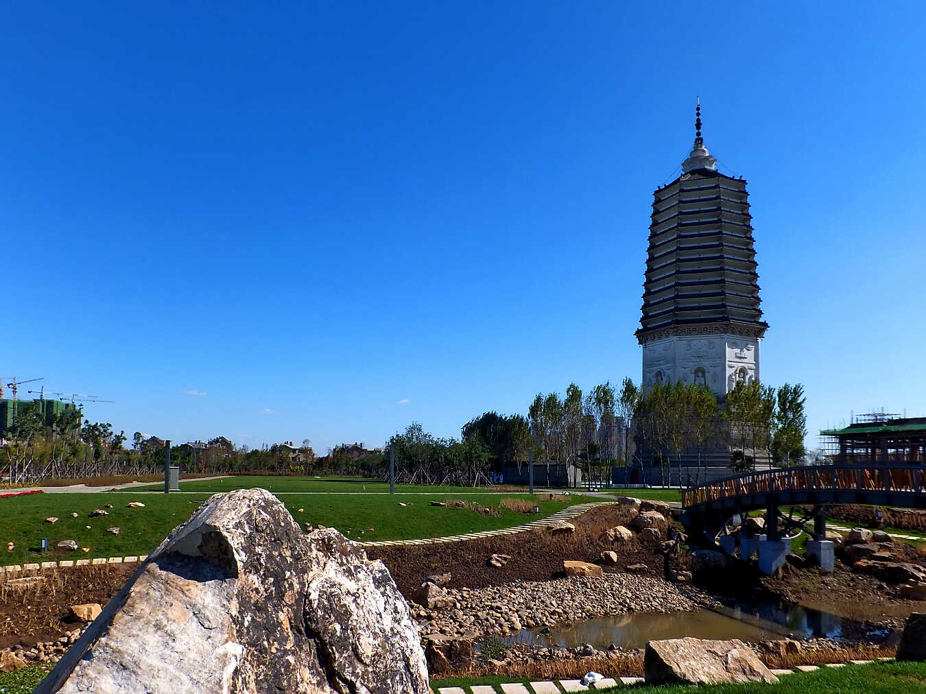 富士f605_富士xa1_富士xt10像素低