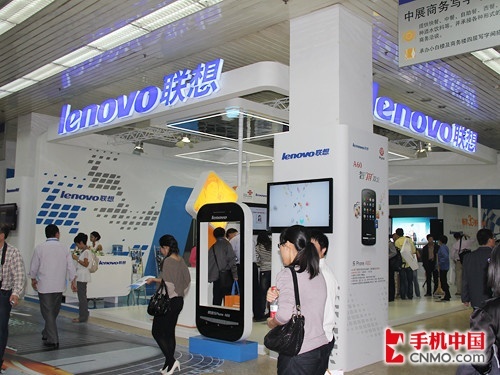 联通定制大屏Android 联想A60现身通信展 