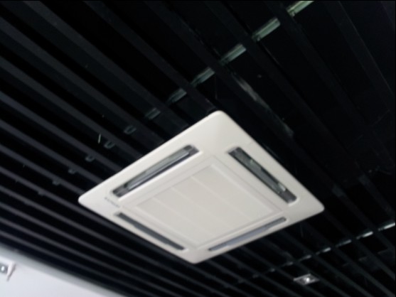 吸顶空调安装图解_吸顶空调_吸顶空调的优缺点