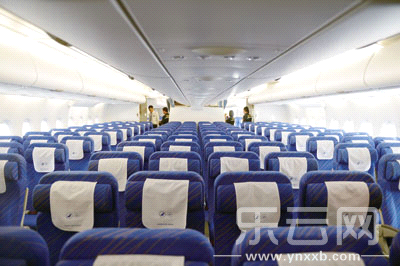 飞机选座位320_777大飞机选座位_737飞机座位分布图