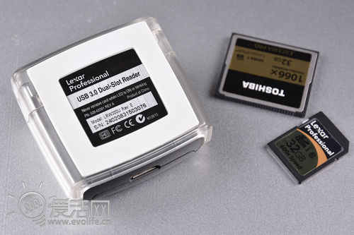 为CF卡养老送终 Lexar LRW-300U USB3.0读卡器试玩