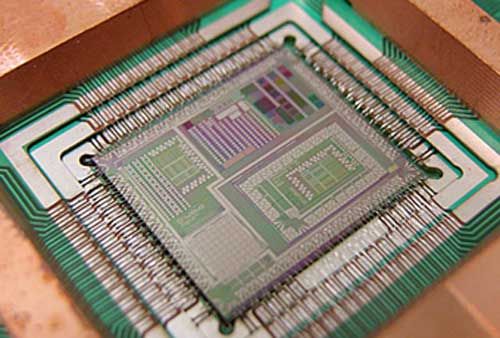 上海交大量子计算_量子计算股票有哪几只_量子计算机