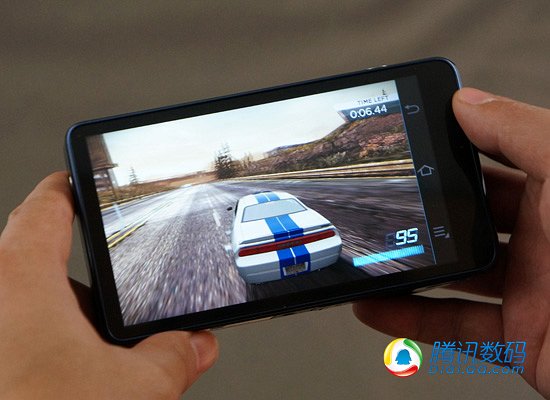 21倍光变Android相机 三星GALAXY Camera评测