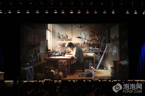 乐视最新手机发布会_老罗手机发布会_4月手机发布会