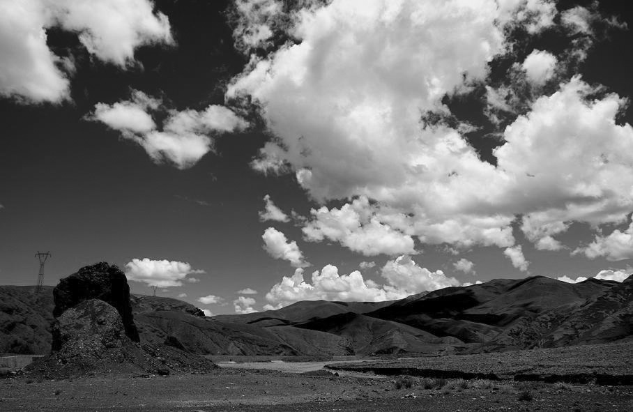 漂荡云天阔_漂荡入云人敬仰打生肖_归离云天阔