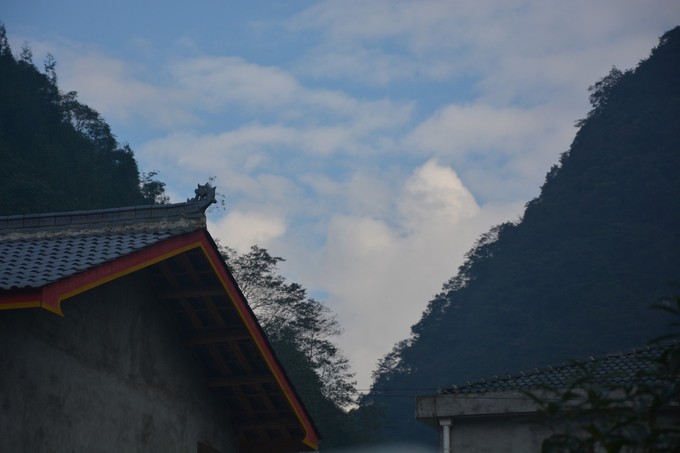 宝山监狱_宝山料南红朱砂图片_南宝山监