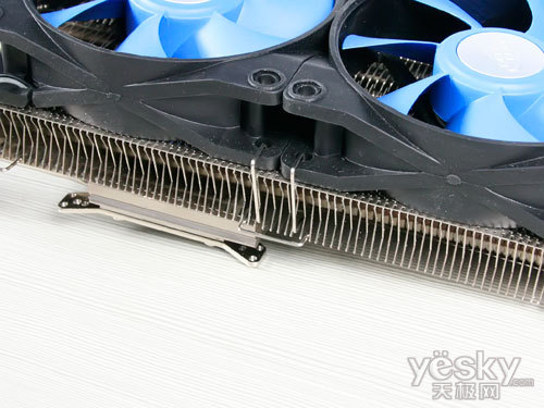 如虎添翼九州风神神翼V6000显卡散热评测