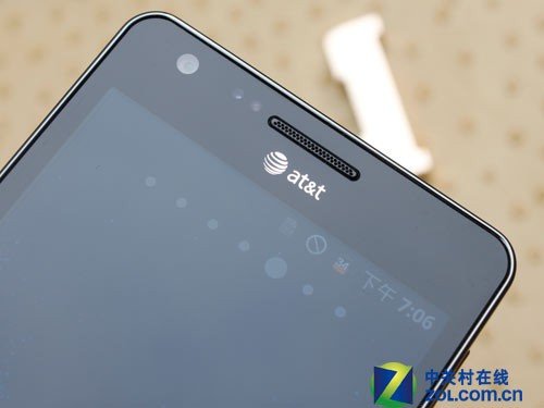 三星Infuse 4G/GALAXY S Ⅱ对比