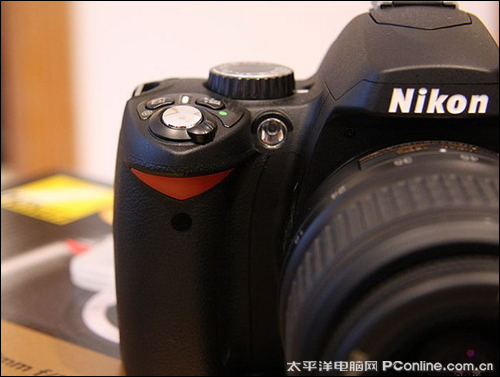 尼康d7200套机最低价_尼康d60套机_尼康d5500套机镜头