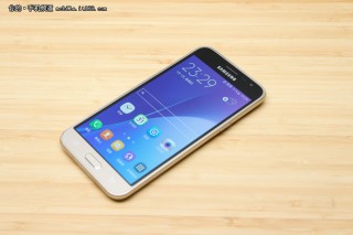 最火爆热销的千元机 三星J3特性回顾