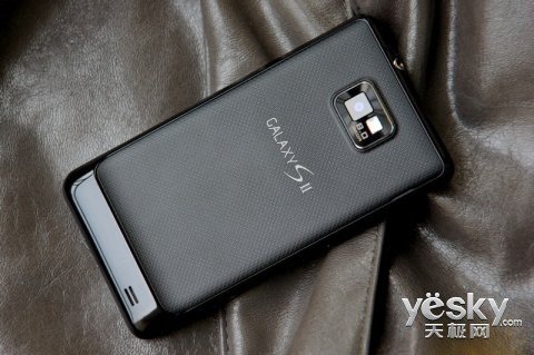 经典盖世兔 三星i9100美版报价仅售2299元