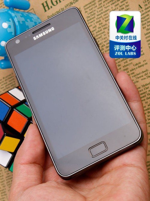 至轻至薄至强 GALAXY SII三星I9100评测