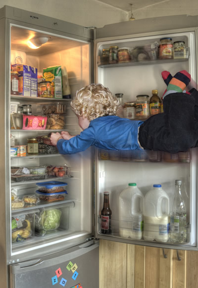 为什么冰箱冷藏室会结冰? 冰箱冷藏室结冰如何解决