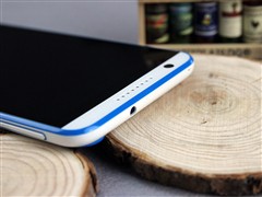 4G双卡/清新外观 HTC Desire 820评测