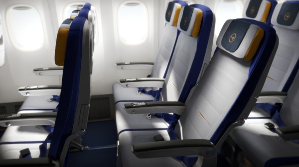 【波音747-800座位图】波音747-8介绍