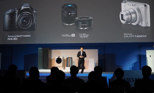 三星发布全新产品NX30和GALAXY Camera 2