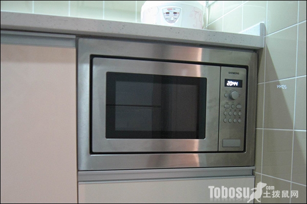 橱柜微波炉效果图_嵌入式微波炉装修图_嵌入式微波炉橱柜