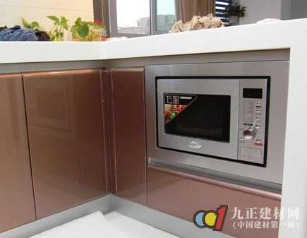 微波炉橱柜嵌入效果_嵌入式微波炉橱柜图片_嵌入式微波炉橱柜