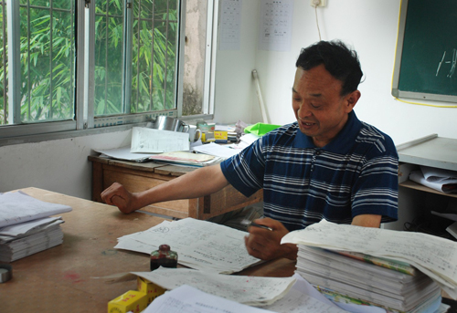 陈云照片_手工活在家做大丰_大丰陈云家庭