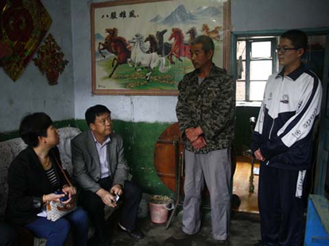 大丰陈云家庭_大丰带回家做的手工活_陈云子女