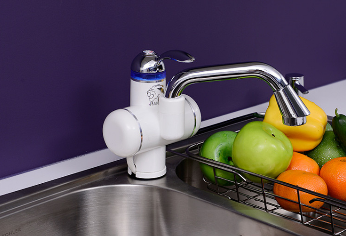 泸州电热水龙头厂家_即热水龙头批发_电热水龙头生产厂家